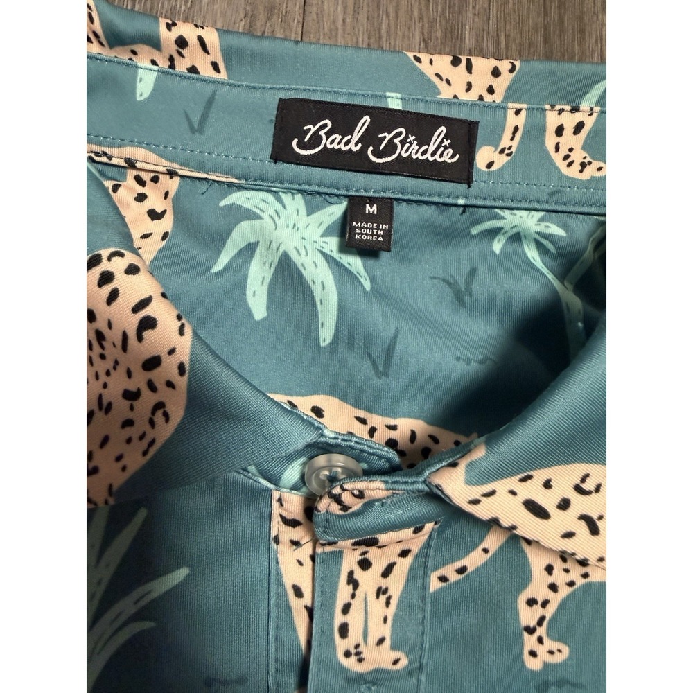 Bad Birdie Men's Medium Leopards & Palm Trees Soft Green Golf Polo Shirt - Picture 2 of 4